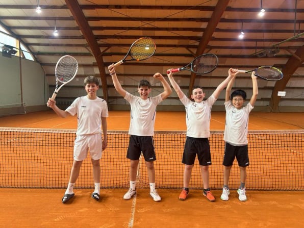 Mobirise Website Builder